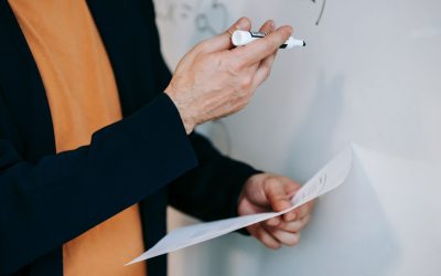 Une journée dans la vie d&rsquo;un apprenti fleuriste : Secrets et coulisses révélés